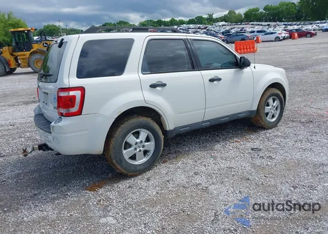 2012 Ford Escape Xlt z USA, uszkodzony, nr VIN 1FMCU0DG9CKC14269